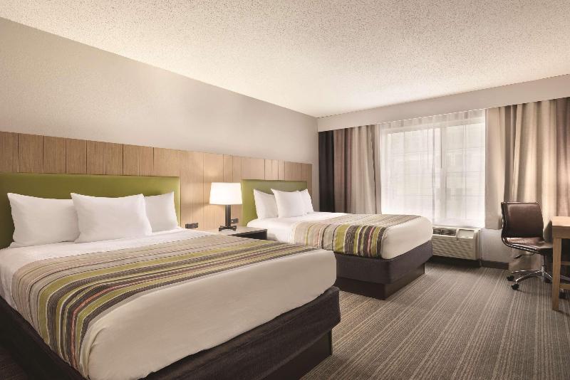 Country Inn & Suites by Radisson Merrillville IN image