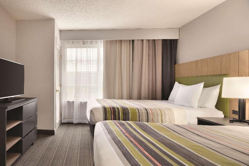 Country Inn & Suites by Radisson Merrillville IN image