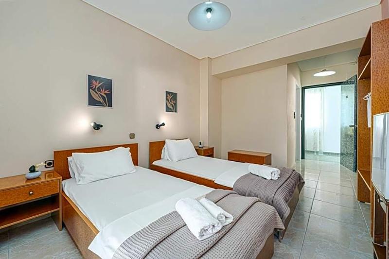 Must Hotel image