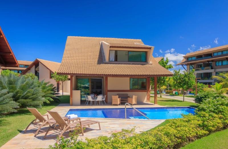 Nui Supreme Beach Living image