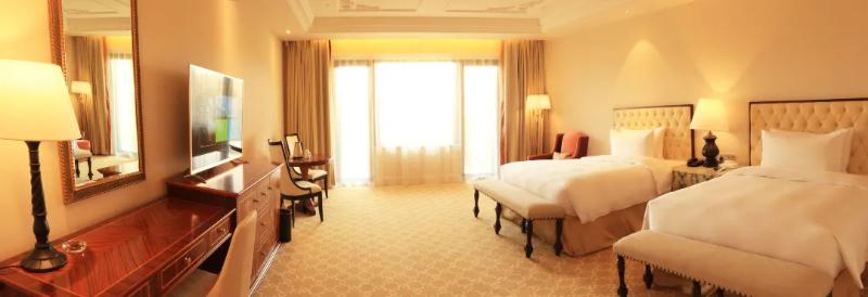 Wyndham Grand Plaza Royale Resort Nanjing image