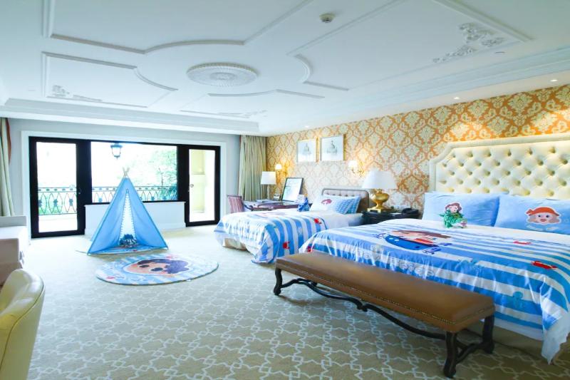 Wyndham Grand Plaza Royale Resort Nanjing image