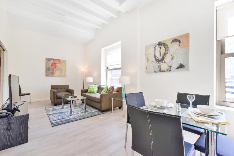 Global Luxury Suites Downtown Boston image