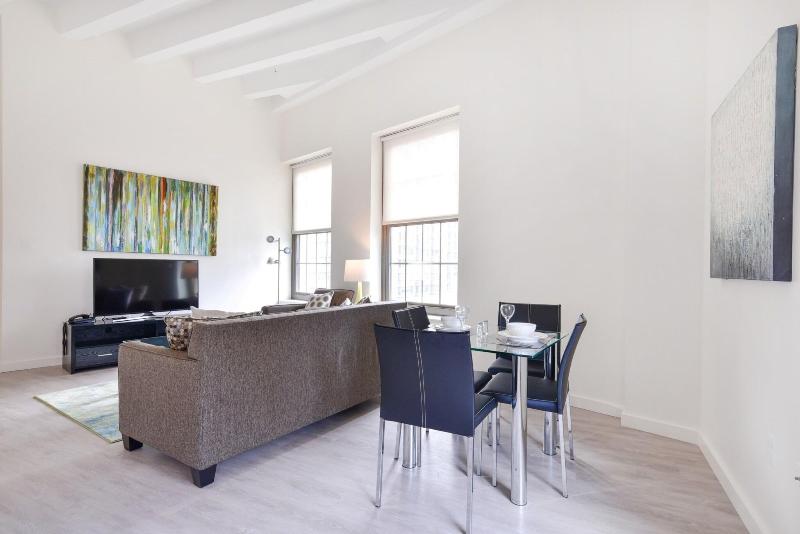 Global Luxury Suites Downtown Boston image