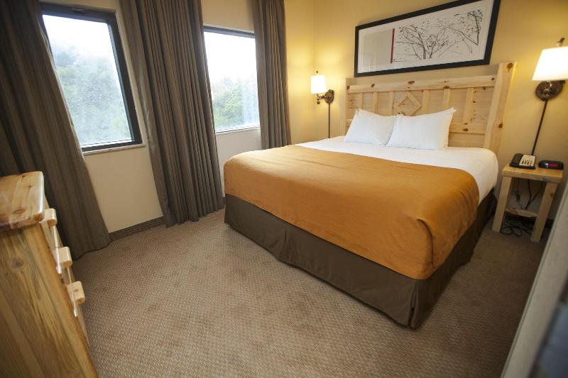 Great Wolf Lodge Boston/Fitchburg image