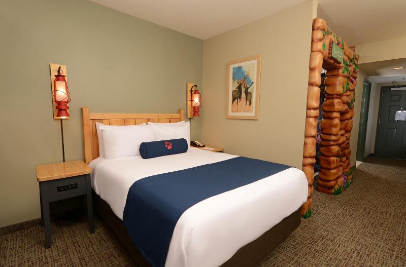 Great Wolf Lodge Colorado Springs image