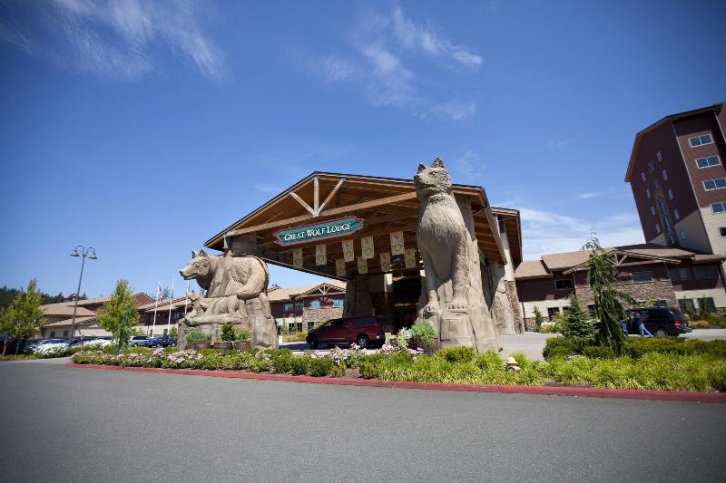 Great Wolf Lodge Grand Mound image