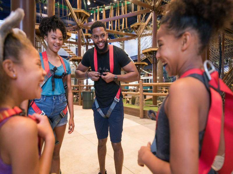Great Wolf Lodge Gurnee image