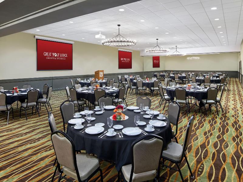 Great Wolf Lodge Gurnee image
