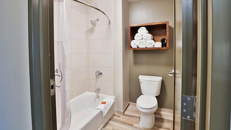 Great Wolf Lodge Gurnee image