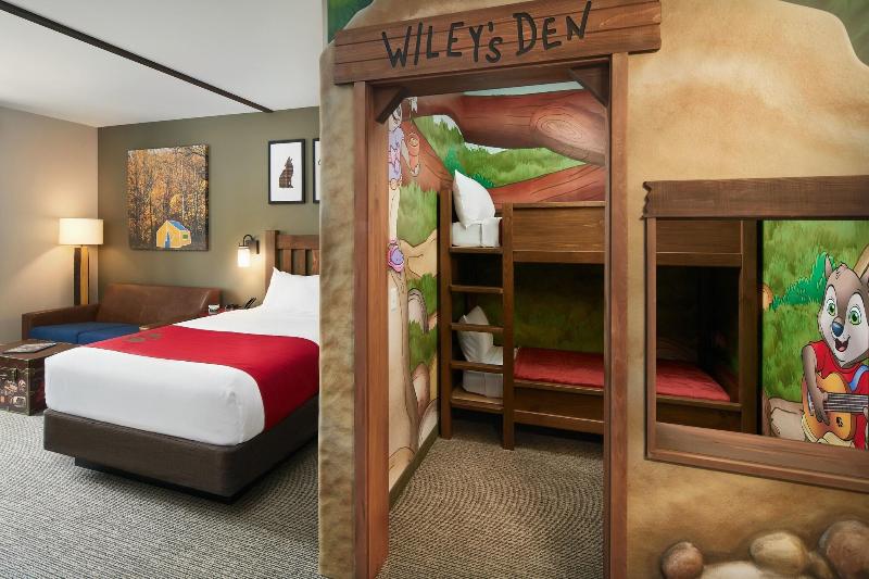 Great Wolf Lodge Gurnee image