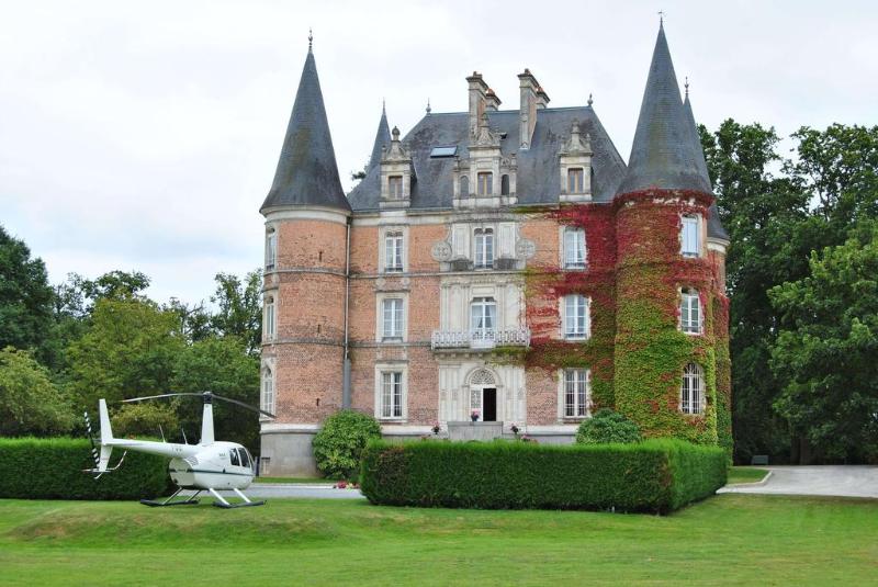 Le Château D'Apigné