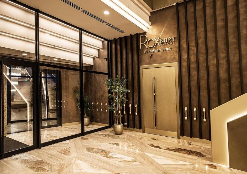 Euphoria Apartments & Residence image