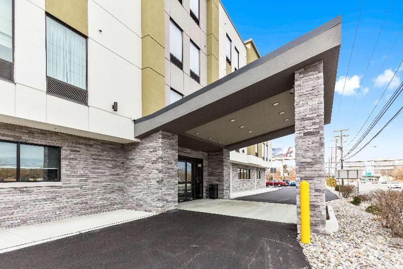 Best Western Plus Philadelphia-Pennsauken Hotel image