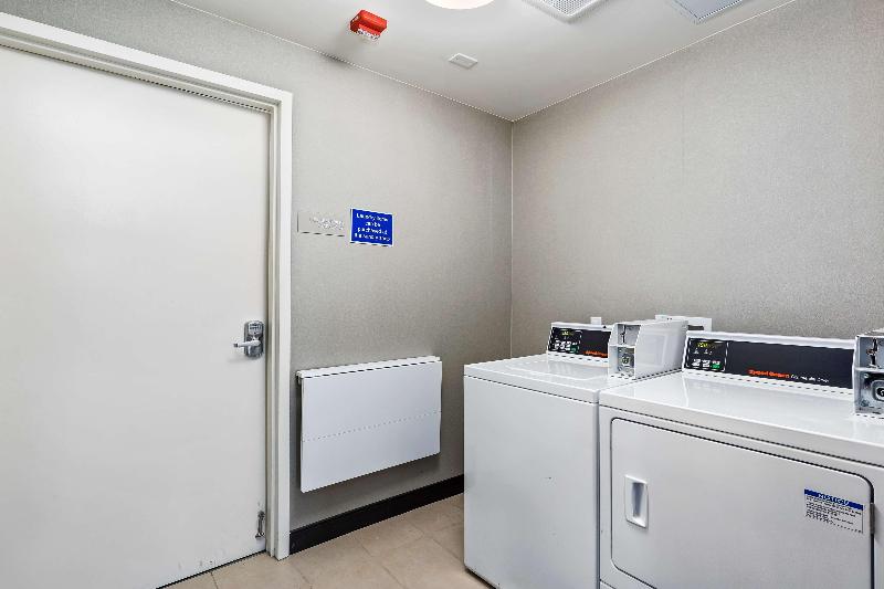 Best Western Plus Philadelphia-Pennsauken Hotel image