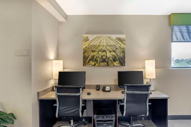 Best Western Plus Philadelphia-Pennsauken Hotel image