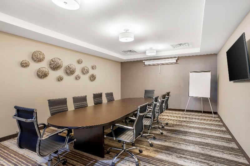 Best Western Plus Philadelphia-Pennsauken Hotel image