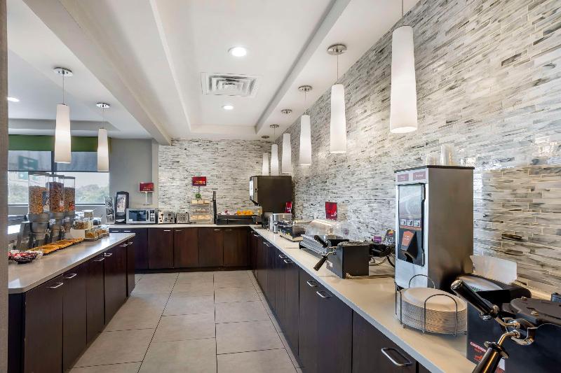 Best Western Plus Philadelphia-Pennsauken Hotel image