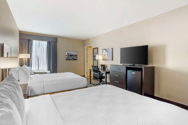 Best Western Plus Philadelphia-Pennsauken Hotel image
