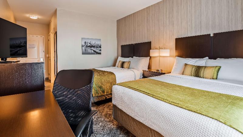 Best Western Plus Philadelphia-Pennsauken Hotel image