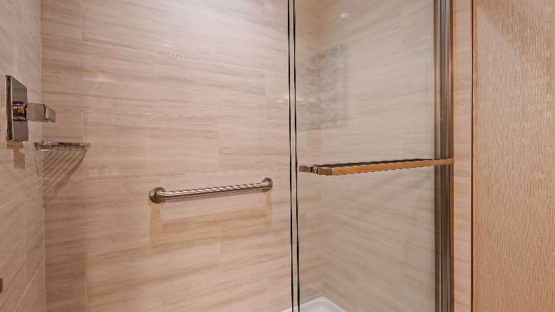 Best Western Plus Philadelphia-Pennsauken Hotel image