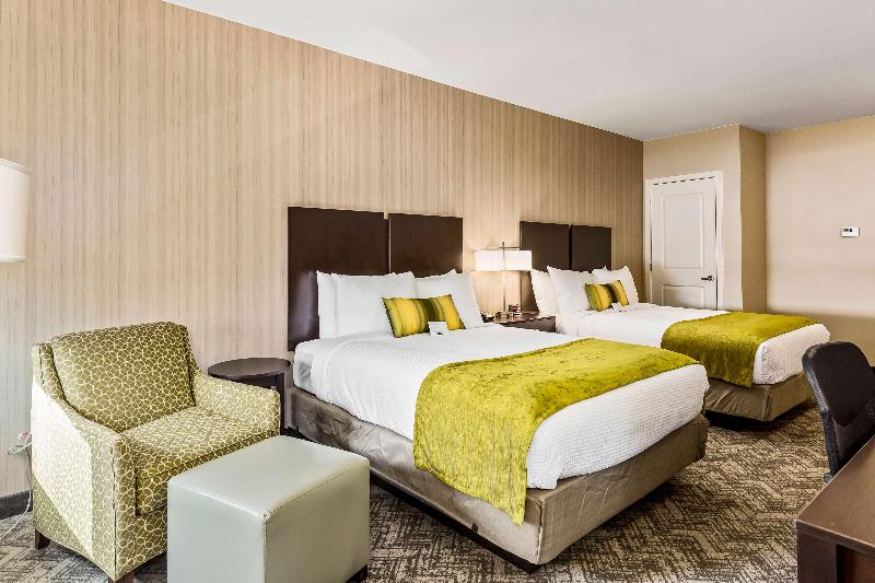 Best Western Plus Philadelphia-Pennsauken Hotel image