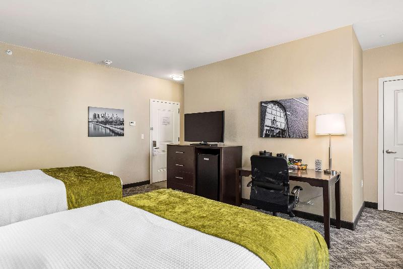 Best Western Plus Philadelphia-Pennsauken Hotel image