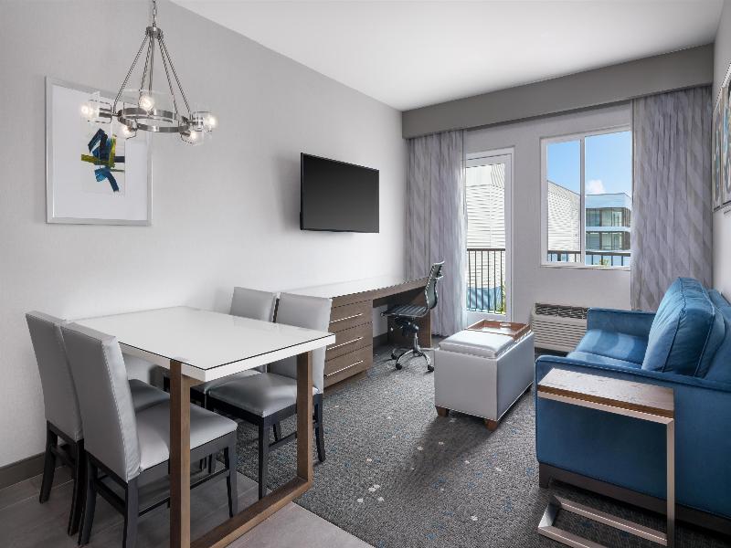 Best Western Premier Hotel At Fisher'S Landing image