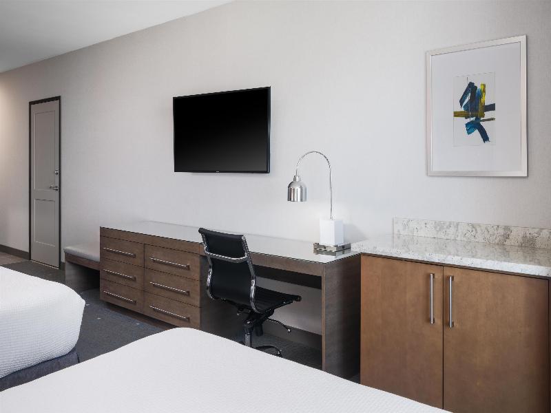 Best Western Premier Hotel At Fisher'S Landing image