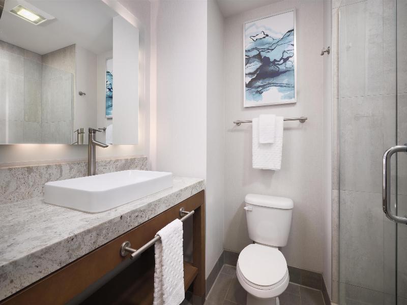 Best Western Premier Hotel At Fisher'S Landing image
