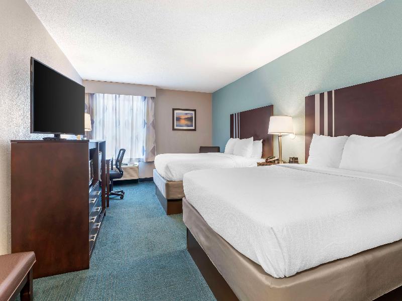 Best Western St. Clairsville Inn & Suites image