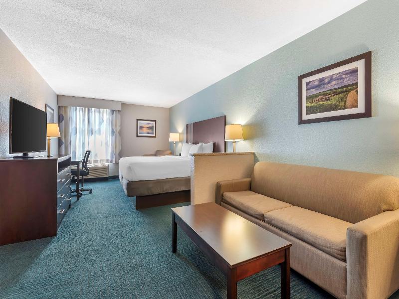 Best Western St. Clairsville Inn & Suites image