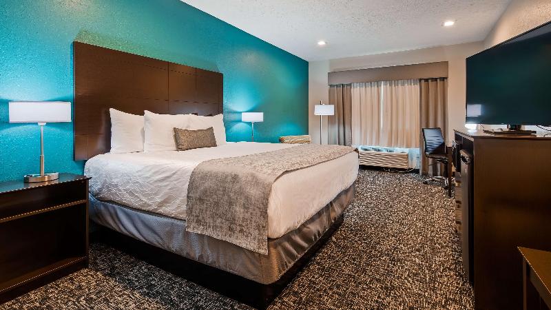 Best Western Plus Owensboro image
