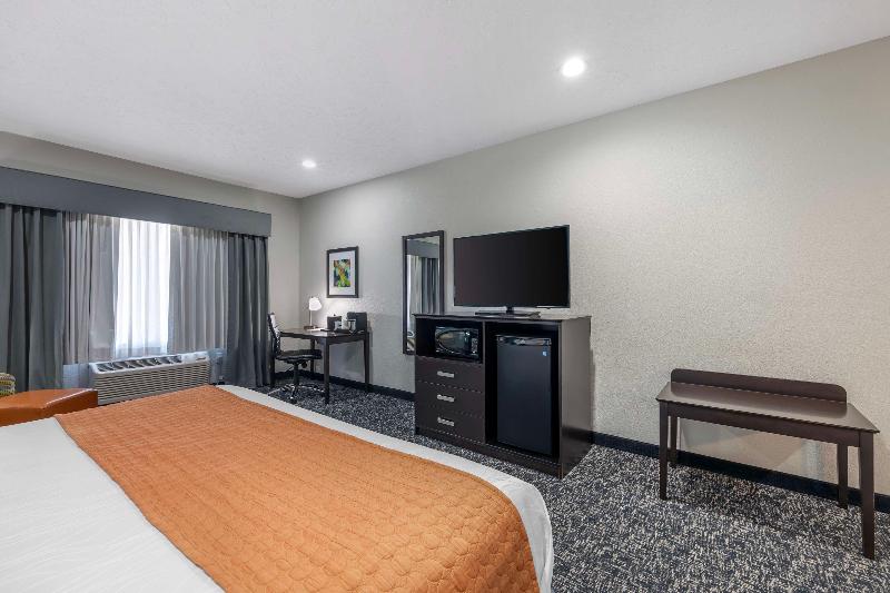 Best Western Plus Owensboro image