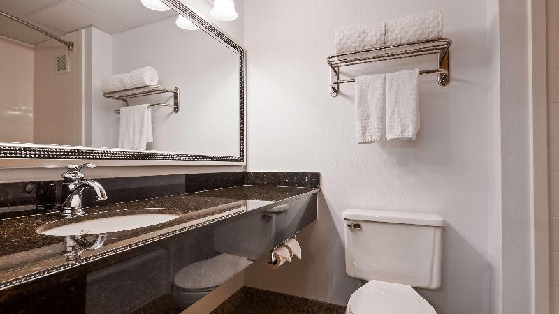Best Western Gaylord image