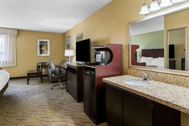 Best Western Gaylord image