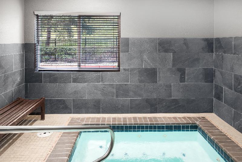 Garner Hotel Auburn - Seattle By IHG image