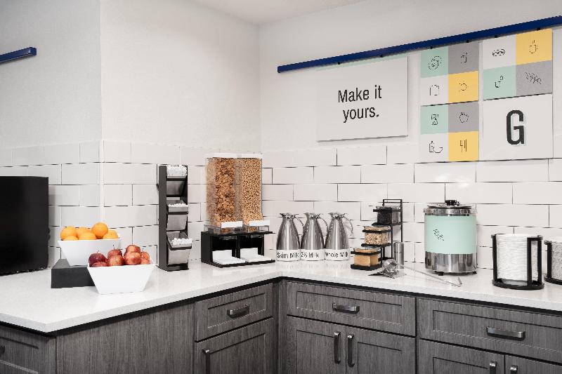 Garner Hotel Auburn - Seattle By IHG image