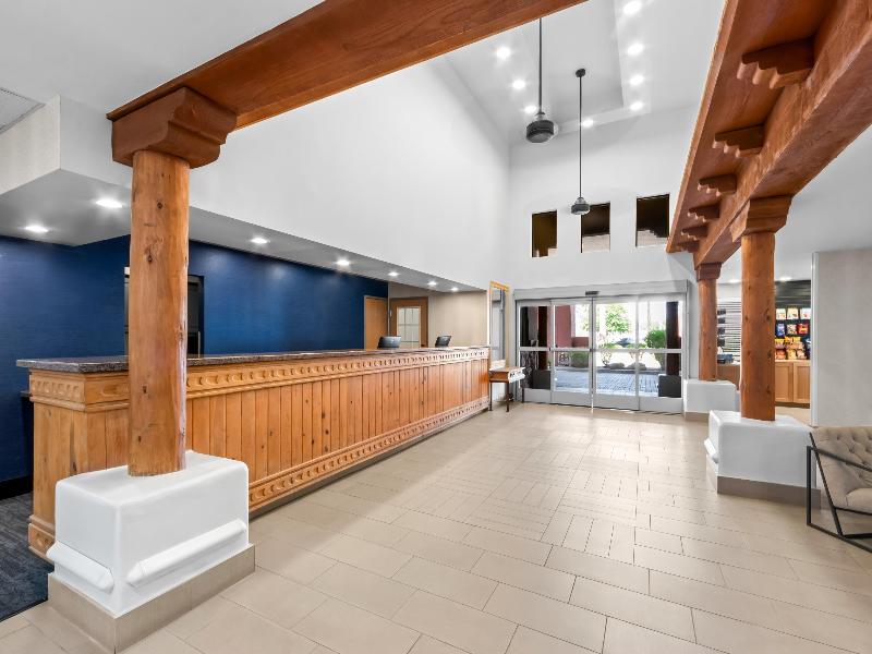 Red Lion Inn & Suites Goodyear Phoenix image