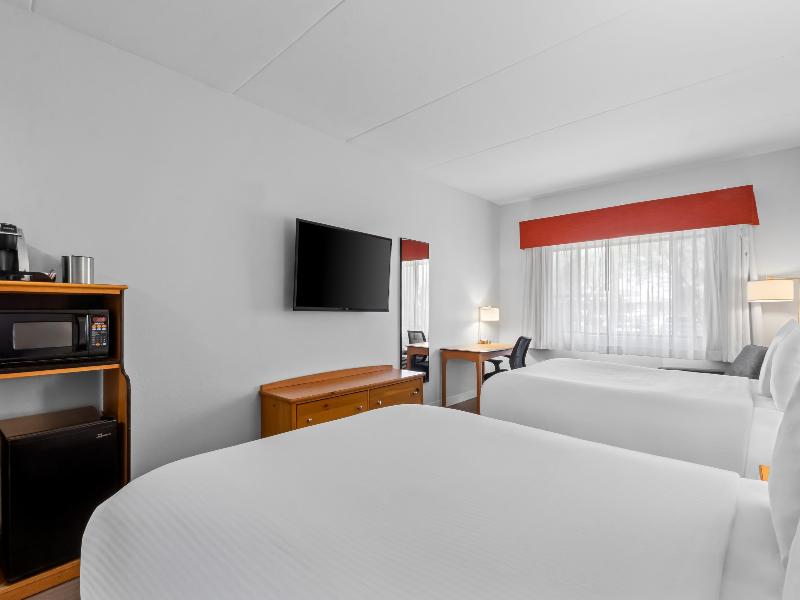 Red Lion Inn & Suites Goodyear Phoenix image