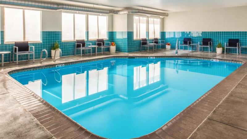 Red Lion Inn & Suites Kennewick image