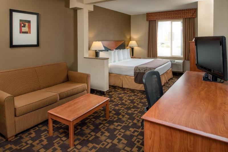 Red Lion Inn & Suites Kennewick image