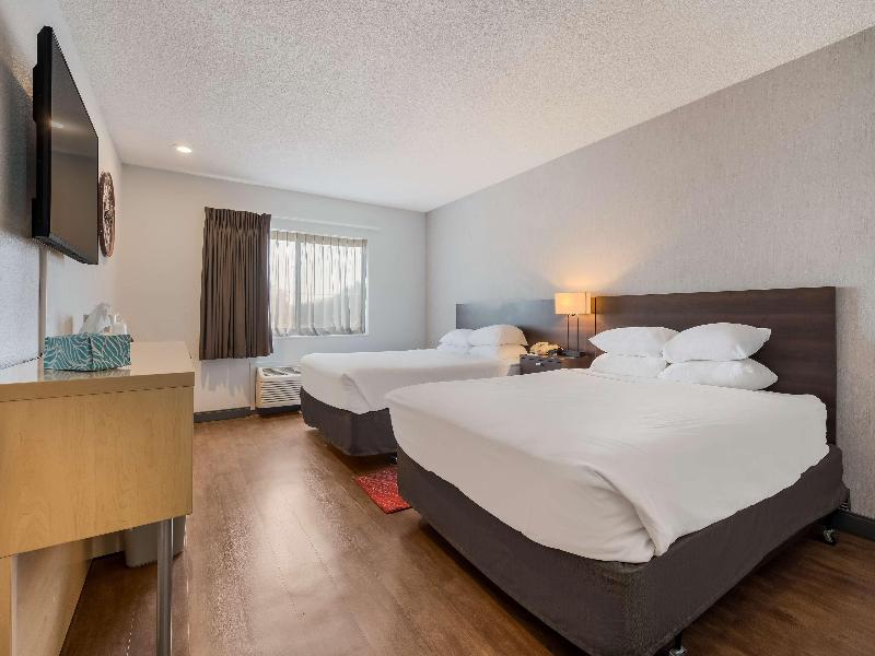 Red Lion Inn & Suites Ontario image