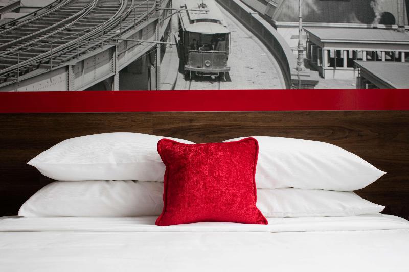 Hotel 1080 image