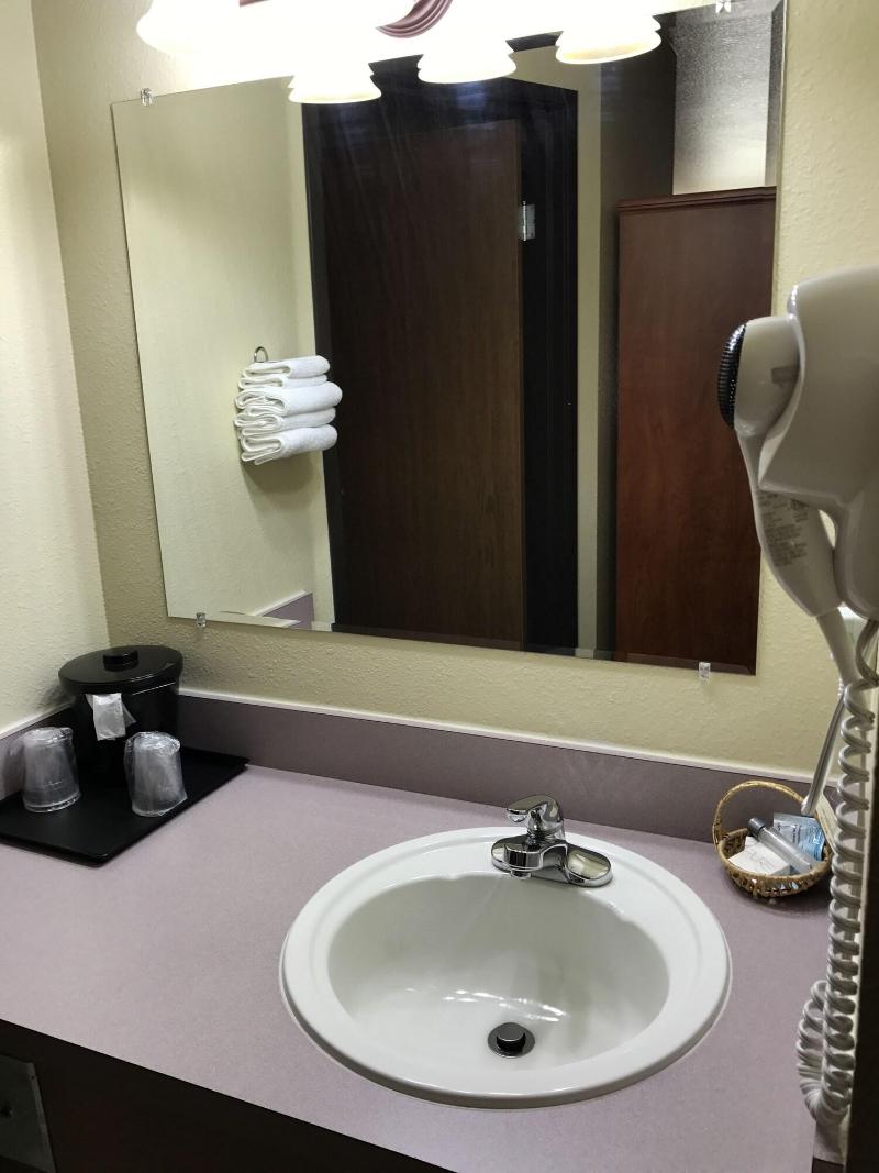 Fairbridge Inn and Suites Kellogg image