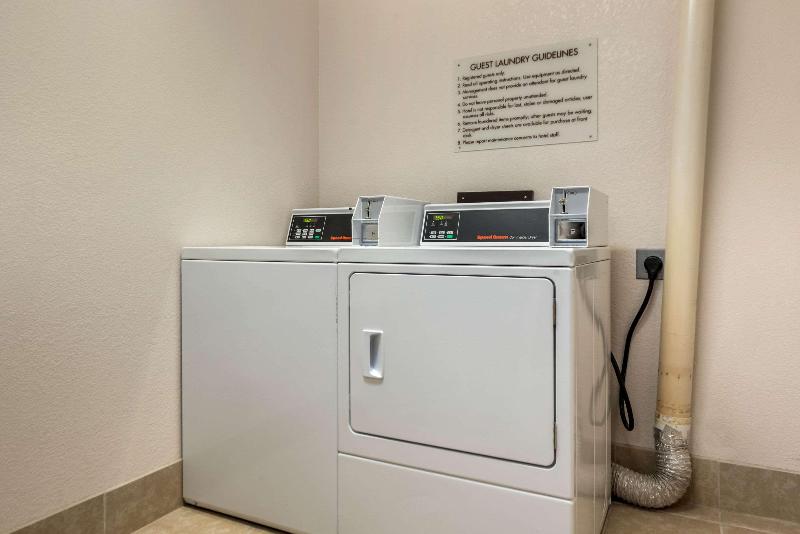 Quality Inn Suites South Fork image
