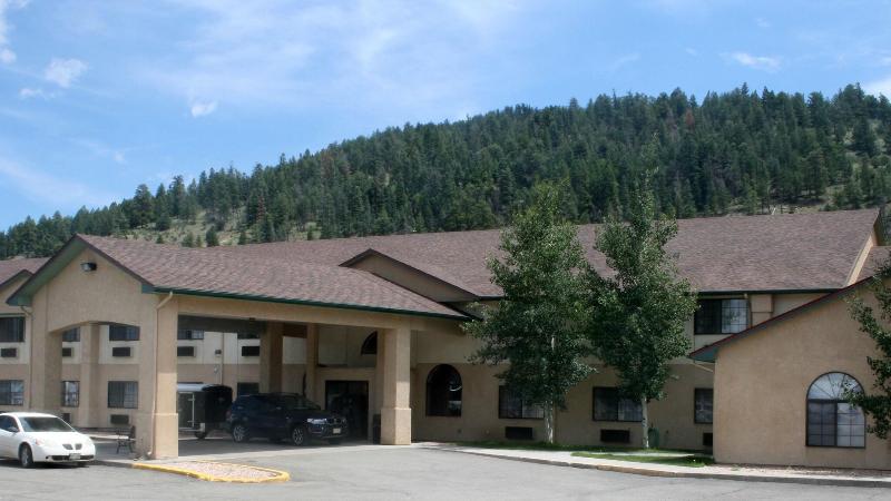 Quality Inn Suites South Fork image