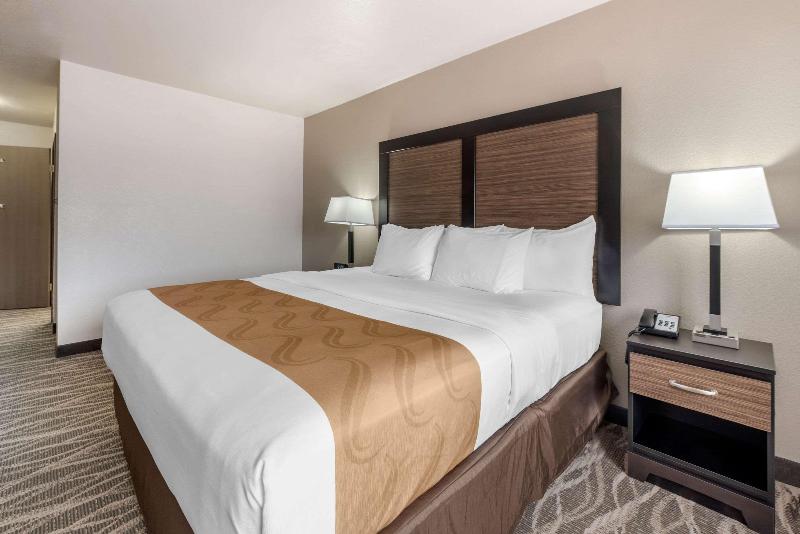 Quality Inn Suites South Fork image