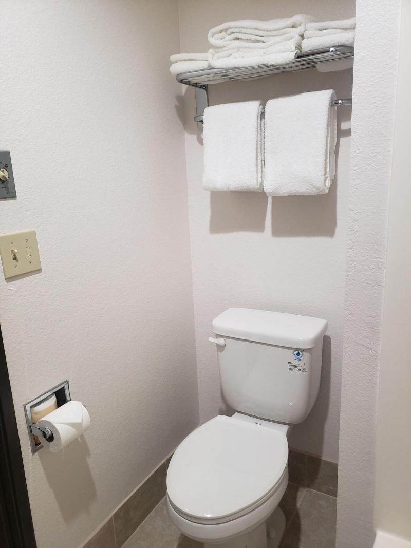 Quality Inn Suites South Fork image