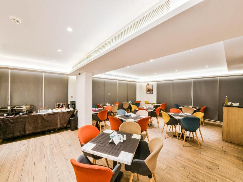 Down Town Hotel Apartments image